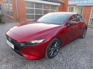 Mazda 3 1,8 SkyActiv-D 116 Cosmo aut.