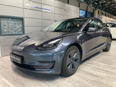 Tesla Model 3 RWD 4d