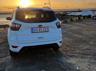 Ford Kuga 1,5 TDCi (120 HK ) SUV FWD PS6