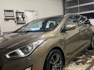 Hyundai i40 1,7 1.7 CRDi 5 dørs Stationcar