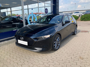 Mazda 3 2,0 Skyactiv-G Mild hybrid Cosmo 122HK 5d 6g