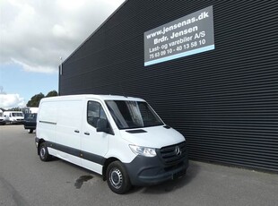 Mercedes Sprinter 2,1 214 CDI A2 H2 143HK Van 6g