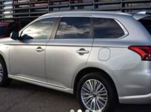 Mitsubishi Outlander 2,4 PHEV 4WD