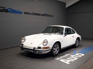 Porsche 911 E 2,7 Coupé