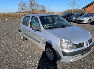 Renault Clio 1,1 1,2 8V 60 HK