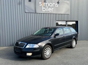 Skoda Octavia 1,6 FSi Ambiente Combi