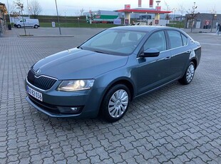 Skoda Octavia 1,6 TDI 110 HATCHBACK