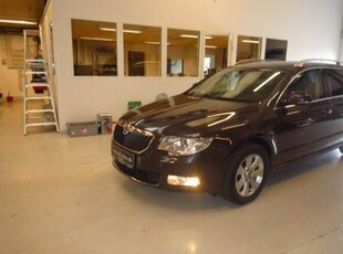 Skoda Superb 2,0 TDi 140 Ambition Combi