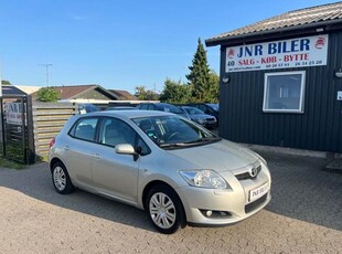 Toyota Auris 1,6 Sol