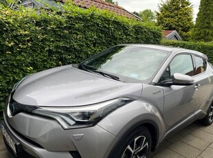 Toyota C-HR 1,8 Hybrid