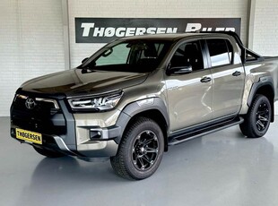 Toyota HiLux 2,8 D T4 Invincible Db.Kab aut.