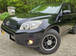 Toyota RAV4 2,0 VAN AUT.