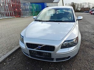 Volvo S40 2,4