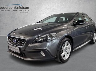 Volvo V40 Cross Country 2,0 D3 Summum 150HK 5d 6g Aut.