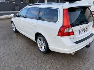 Volvo V70 2,0 Summum 145HK Stc