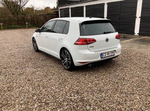 VW Golf VII 2,0 TDI 184 GTD DSG BMT