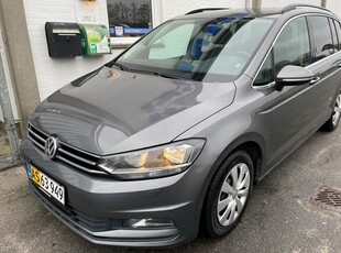 VW Touran 1,6 TDi 110 Comfortline Van