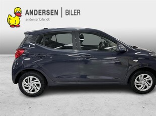 Hyundai i10 1,0 Essential 67HK 5d