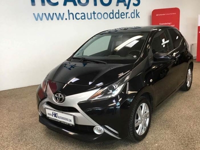 Toyota Aygo 1,0 VVT-i x-black