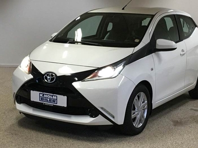 Toyota Aygo 1,0 VVT-i x-play x-touch