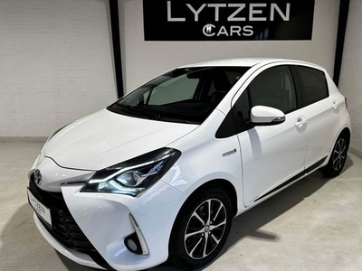 Toyota Yaris 1,5 Hybrid H1 e-CVT Van