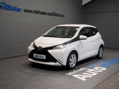 Toyota Aygo 1,0 VVT-i x-play x-touch