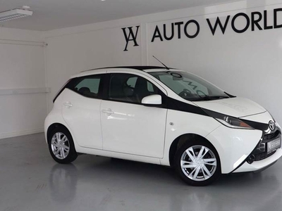 Toyota Aygo 1,0 VVT-i x-wave Sky