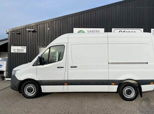 Mercedes Sprinter 319 3,0 CDi A2 Kassevogn aut. RWD