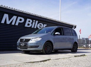 VW Touran 2,0 TDi 140 Highline DSG 7prs