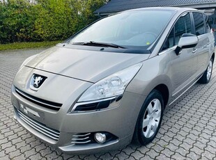 Peugeot 5008 1,6 THP 156 Active 7prs