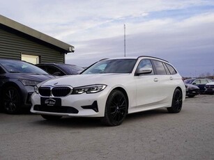 BMW 320d 2,0 Touring Connected aut.