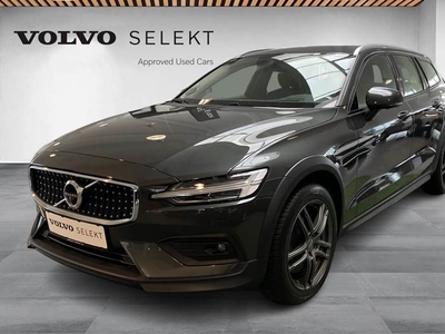 Volvo V60 Cross Country 2,0 D4 AWD 190HK Stc 8g Aut.