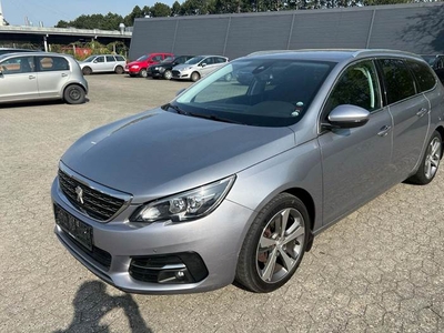 Peugeot 308 1,2 e-THP 130 Allure SW