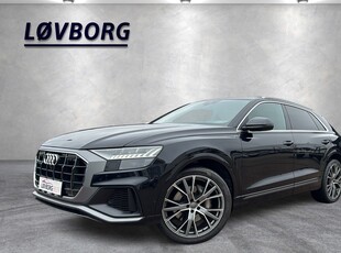 Audi Q8 50 TDi S-line quattro Tiptr. 5d