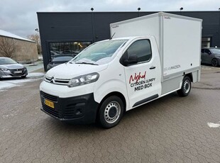 Citroën Jumpy 2,0 L2 Blue HDi Planche 140HK Ladv./Chas.