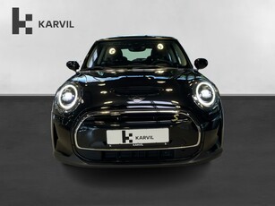 MINI Cooper SE Essential 3d