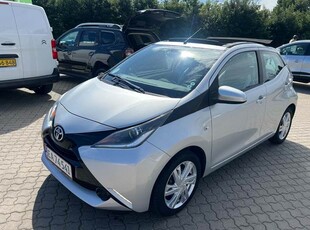 Toyota Aygo 1,0 VVT-i x-wave Sky