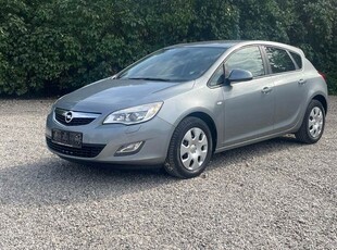 Opel Astra 1,6 Enjoy