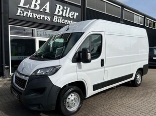 Peugeot Boxer 330 2,2 BlueHDi 140 L2H2 Premium