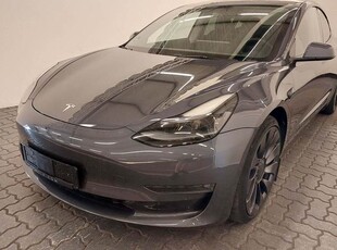 Tesla Model 3 Performance AWD