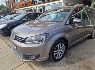 VW Touran 1,6 TDi 105 Trendline DSG 7prs