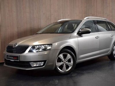 Skoda Octavia 2,0 TDi 150 Ambition Combi DSG