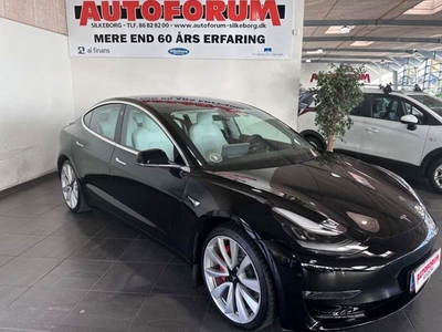 Tesla Model 3 Performance AWD