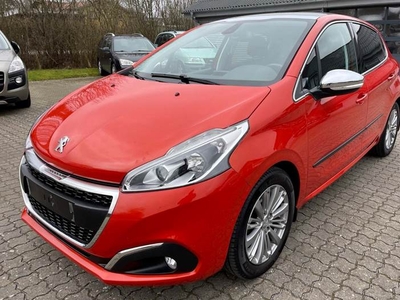 Peugeot 208 1,2 e-THP 110 Allure Sky