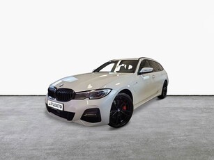 BMW 330e