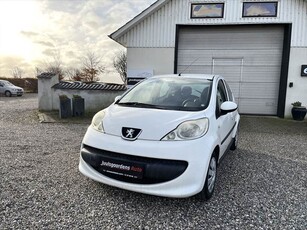 Peugeot 107 PEUGEOT 1071,0 I 5D