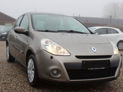 Renault Clio III 1,2 16V Expression