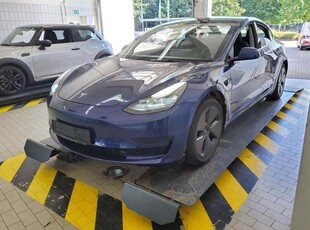 Tesla Model 3 RWD