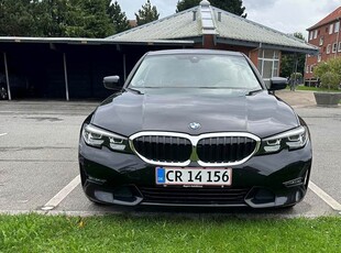 BMW 320i 2,0 Connected aut.