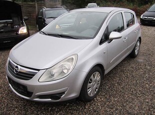 Opel Corsa 1,2 Twinport Cosmo 80HK 5d